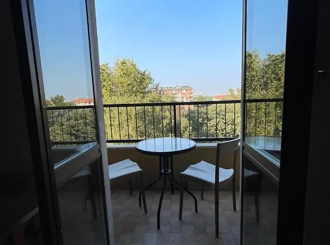 New Central Flat